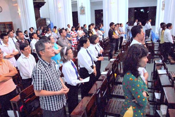 Học viện Mục vụ: Thánh lễ bế giảng năm học 2015 - 2016