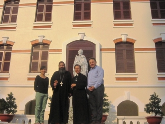 Lm Chính Thống giáo thăm ĐCV thánh Giuse