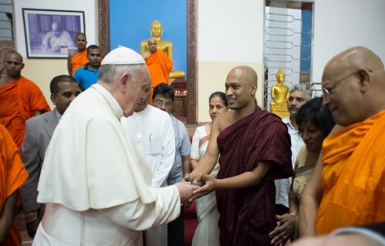ĐGH Phanxicô gặp gỡ liên tôn tại Sri Lanka (13.1.2015)