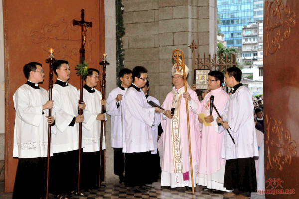 Lễ khai mạc Năm Thánh Lòng Thương Xót tại TGP Sài Gòn