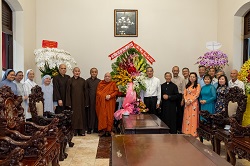 Phái đoàn Phật giáo chúc mừng Giáng Sinh 2020