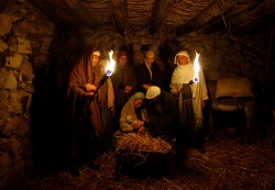Chúa đã Giáng Sinh hơn 2000 năm rồi sao con người vẫn khổ?