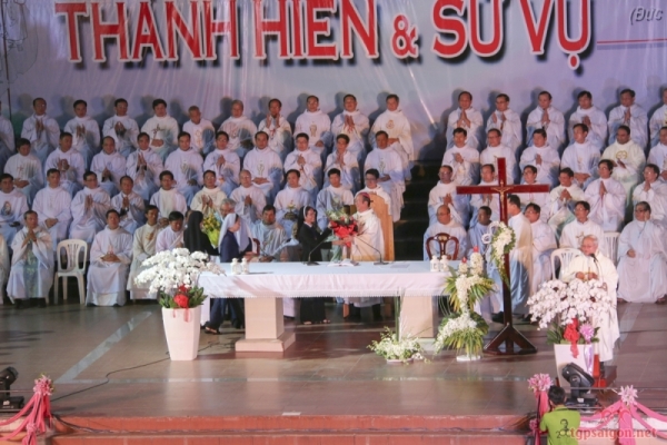 Ngày Đời sống Thánh Hiến 2015