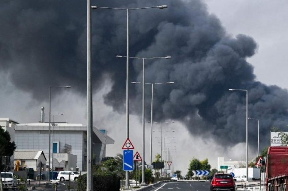Đức Giám mục Berardi: Chúng ta phải cầu nguyện để không bị cuốn vào vòng xoáy này