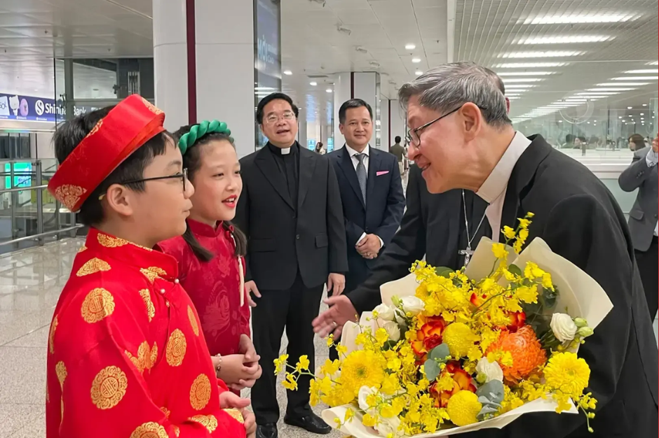 Đức Hồng y Luis Antonio G. Tagle – Tổng trưởng Phân bộ Khởi đầu Loan báo Tin Mừng, Đặc sứ của Đức Thánh Cha – đã đến Việt Nam