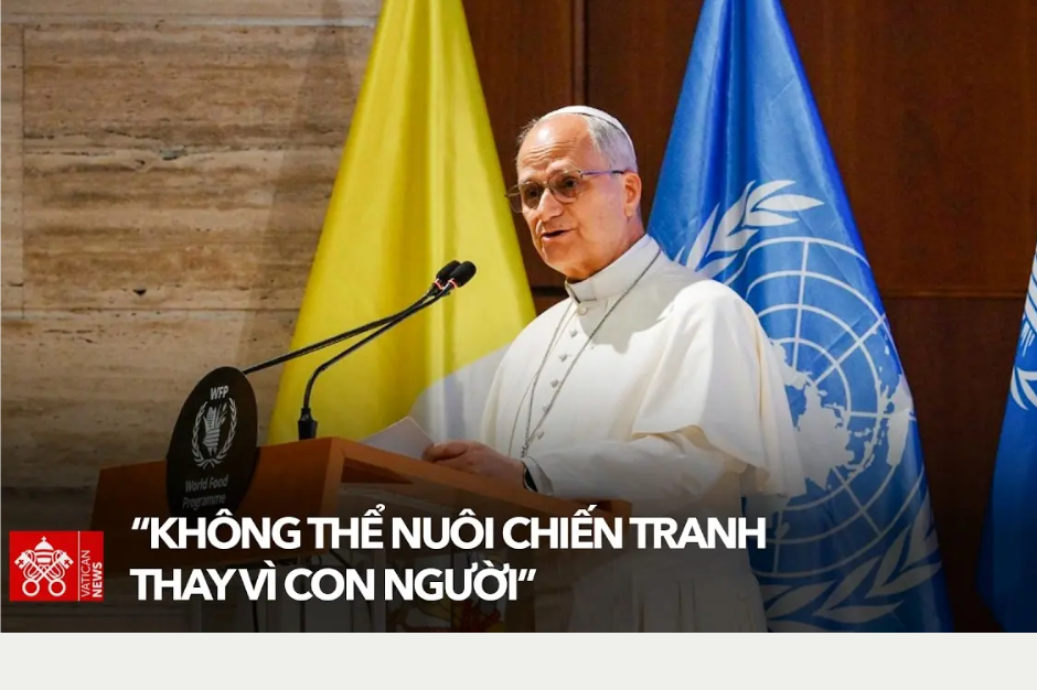 Đức Thánh Cha: “Không thể nuôi chiến tranh thay vì con người”