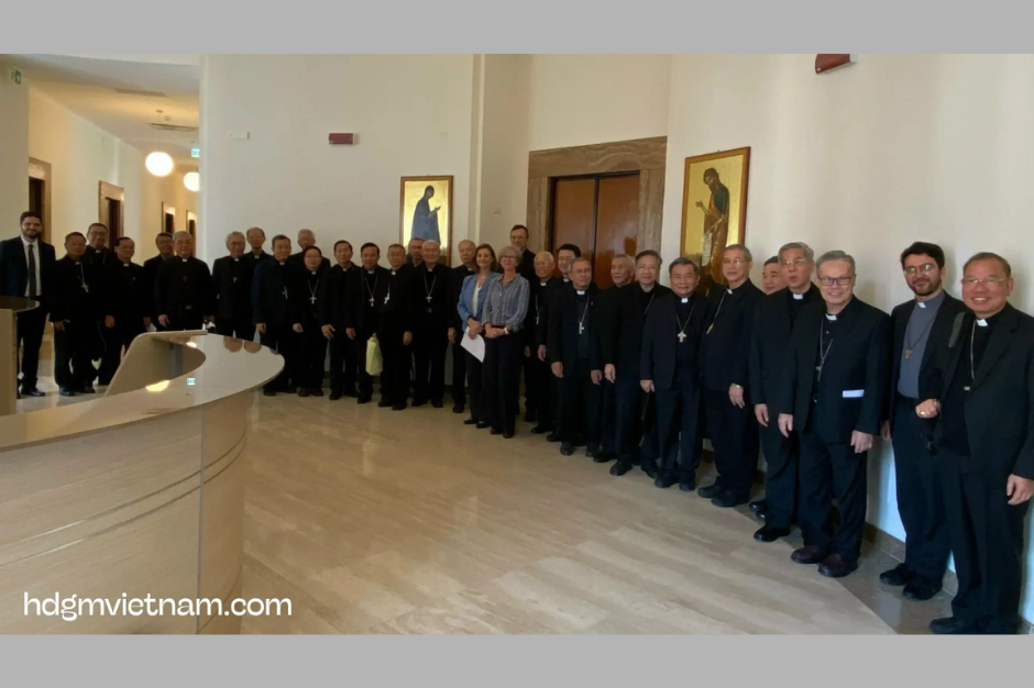 Hành trình hiệp thông Ad Limina 2026 của Hội đồng Giám mục Việt Nam - Ngày II