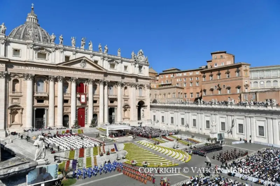 Bài giảng Chúa nhật Phục sinh ban ngày (05/4/2026) - Ngước nhìn lên cao và mở rộng trái tim