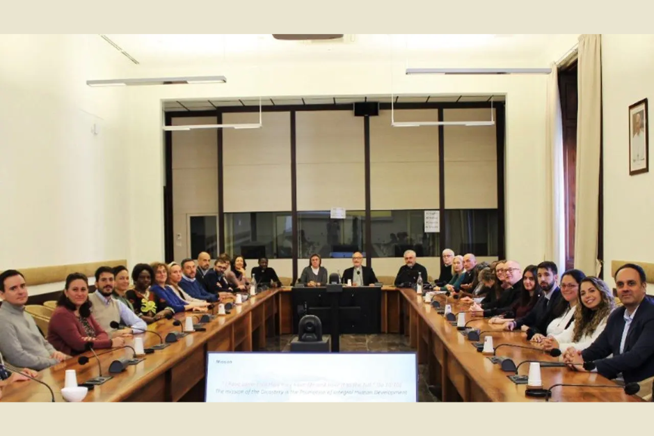 Giới thiệu Bộ Phát triển Con người Toàn diện