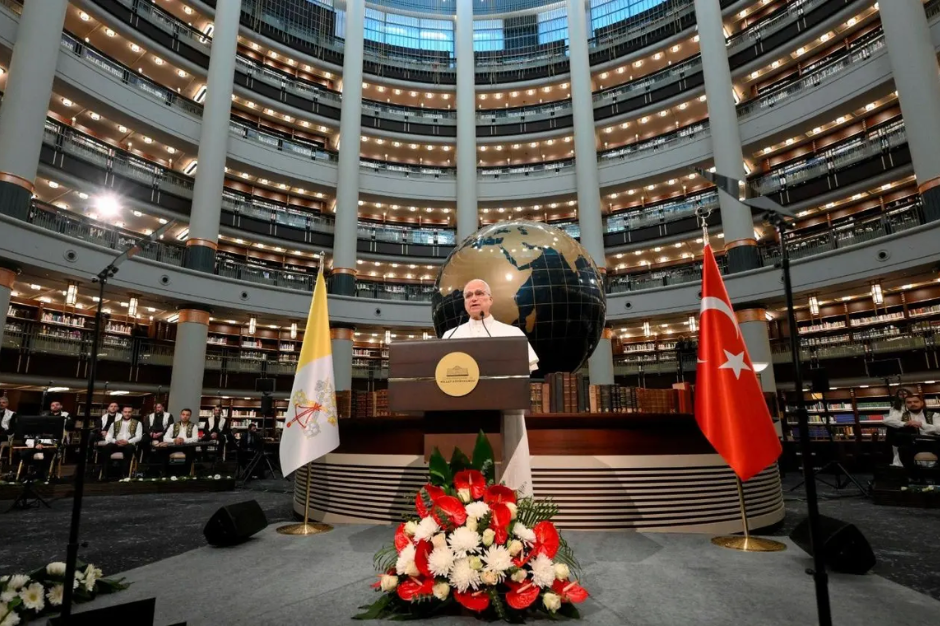 Diễn văn của Đức Thánh cha Lêô XIV trước Chính quyền, Xã hội dân sự và Ngoại giao đoàn